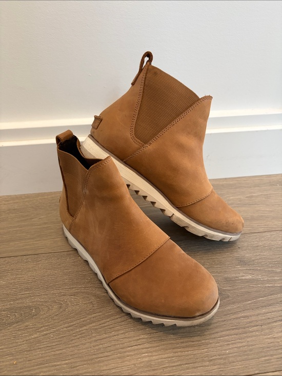 Sorel Shoes - Sorel Women's Harlow Chelsea Ankle Boots Taffy/Chalk